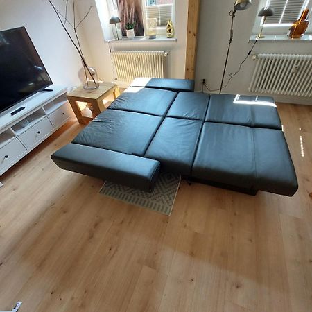Hyggelige Und Zentrale Eigentumswohnung Rostock Bagian luar foto