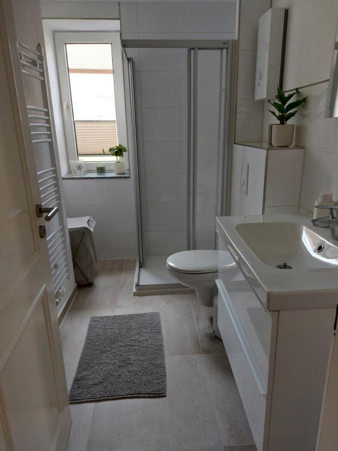 Hyggelige Und Zentrale Eigentumswohnung Rostock Bagian luar foto